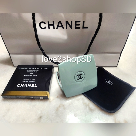 Chanel Cavalier Seul MIROIR DOUBLE FACETTES Limited Edition Mirror Duo Compact - Picture 5 of 5